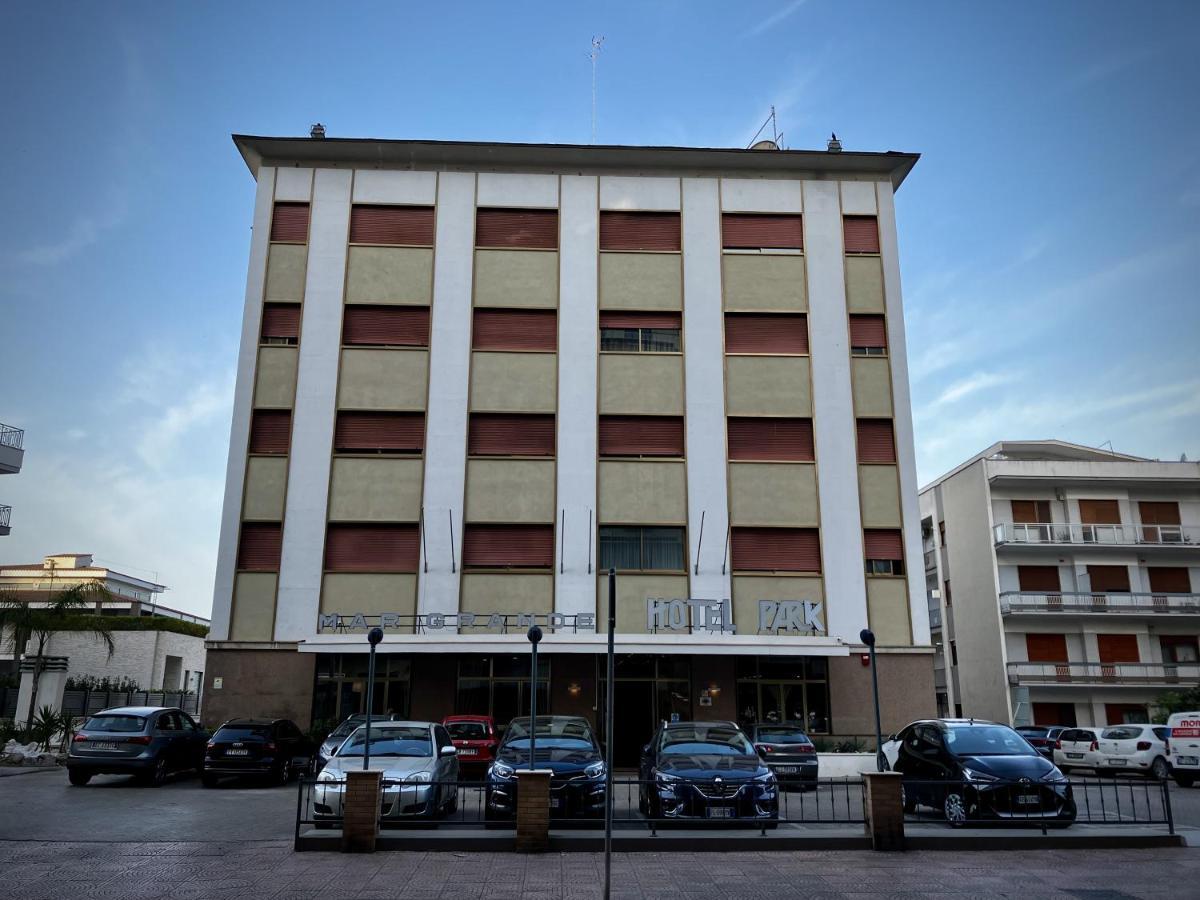 Park Hotel Mar Grande Tarente Buitenkant foto