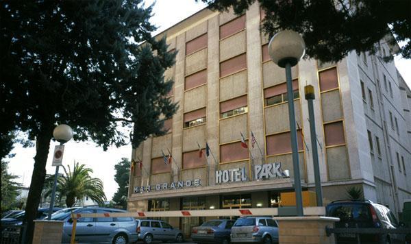 Park Hotel Mar Grande Tarente Buitenkant foto